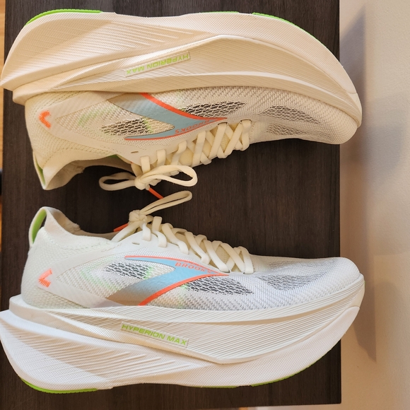 Brooks Hyperion Max 3 Running Shoes Womens Size 7.5 - Picture 4 of 9